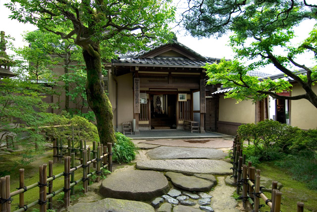 数々の武家屋敷跡