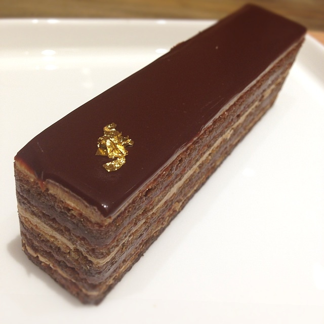 チョコレートケーキ
